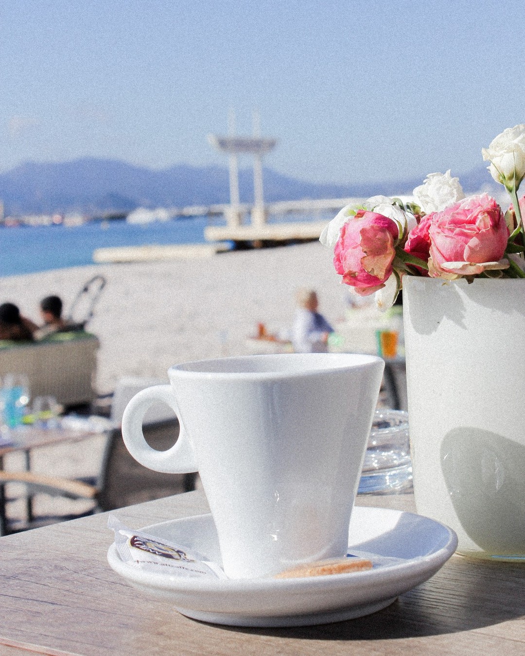 Good morning #Cannes ☀️ Notre nouvelle carte #Summer22 arrive cette semaine 🤩 #StayTuned ...
_
Boulevard de la Croisette, Cannes
04.93.43.67.05
contact@vegaluna.fr
www.vegaluna.fr  #food #restaurant #coffee #plage #frenchriviera