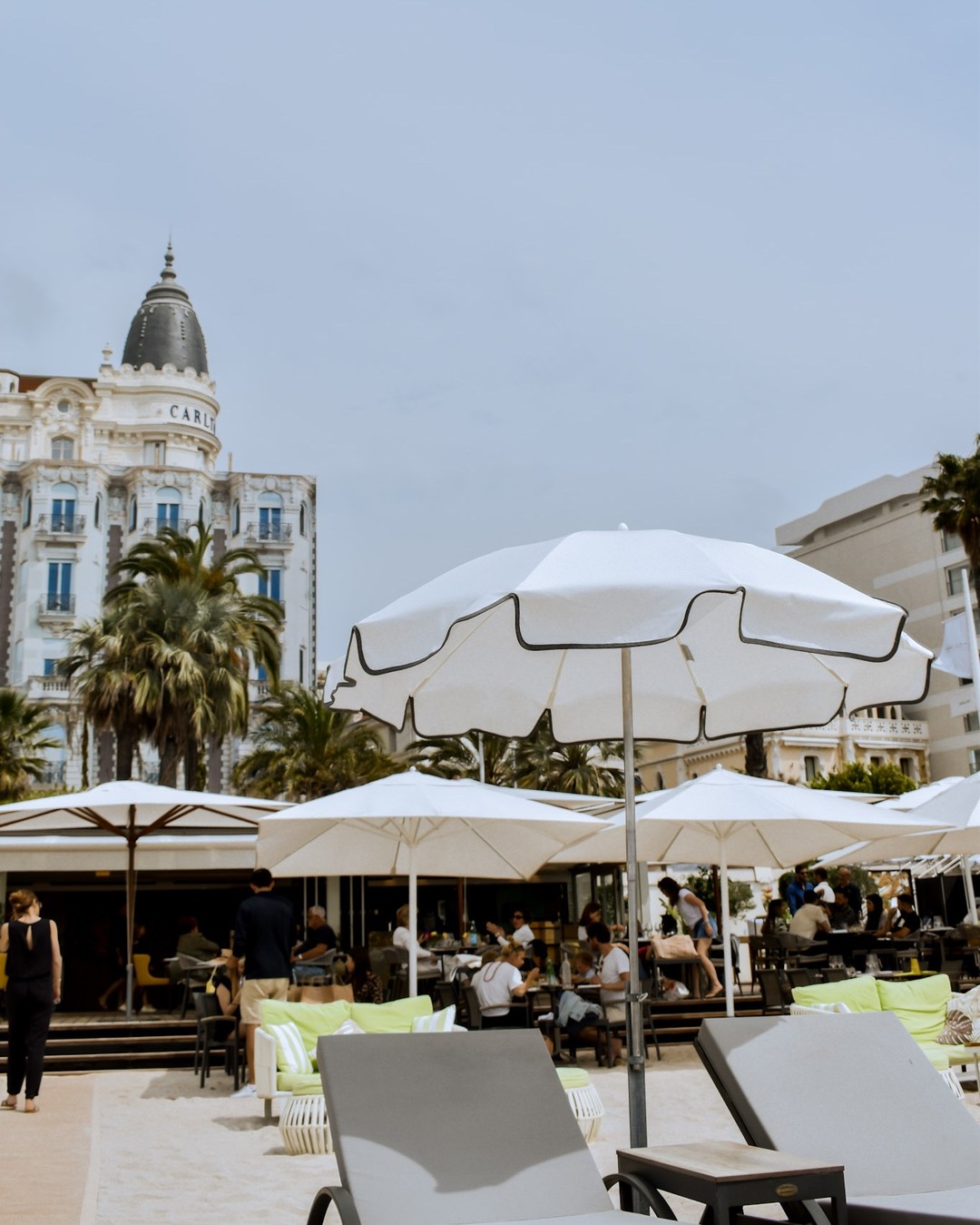 Good morning #Cannes ☀️
L'équipe du #VegalunaPlage vous souhaite une belle journée 💙
_
Boulevard de la Croisette, Cannes
04.93.43.67.05
www.vegaluna.fr  #food #restaurant  #beach #cotedazur #plage #summer #frenchriviera